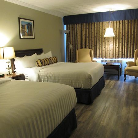 The Fredericton Inn Dış mekan fotoğraf