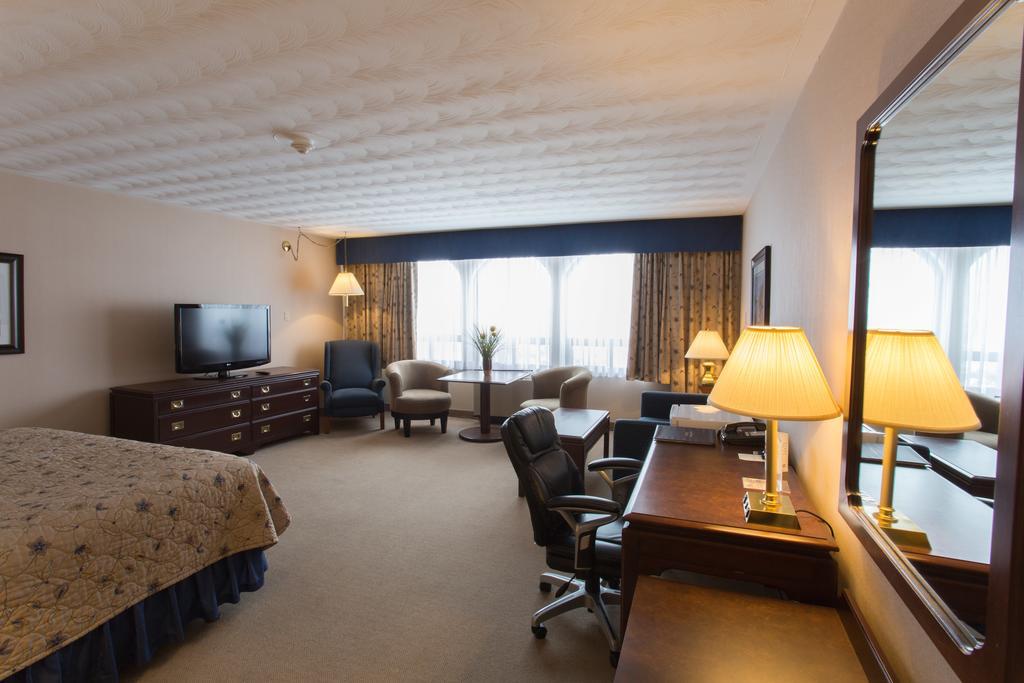The Fredericton Inn Dış mekan fotoğraf