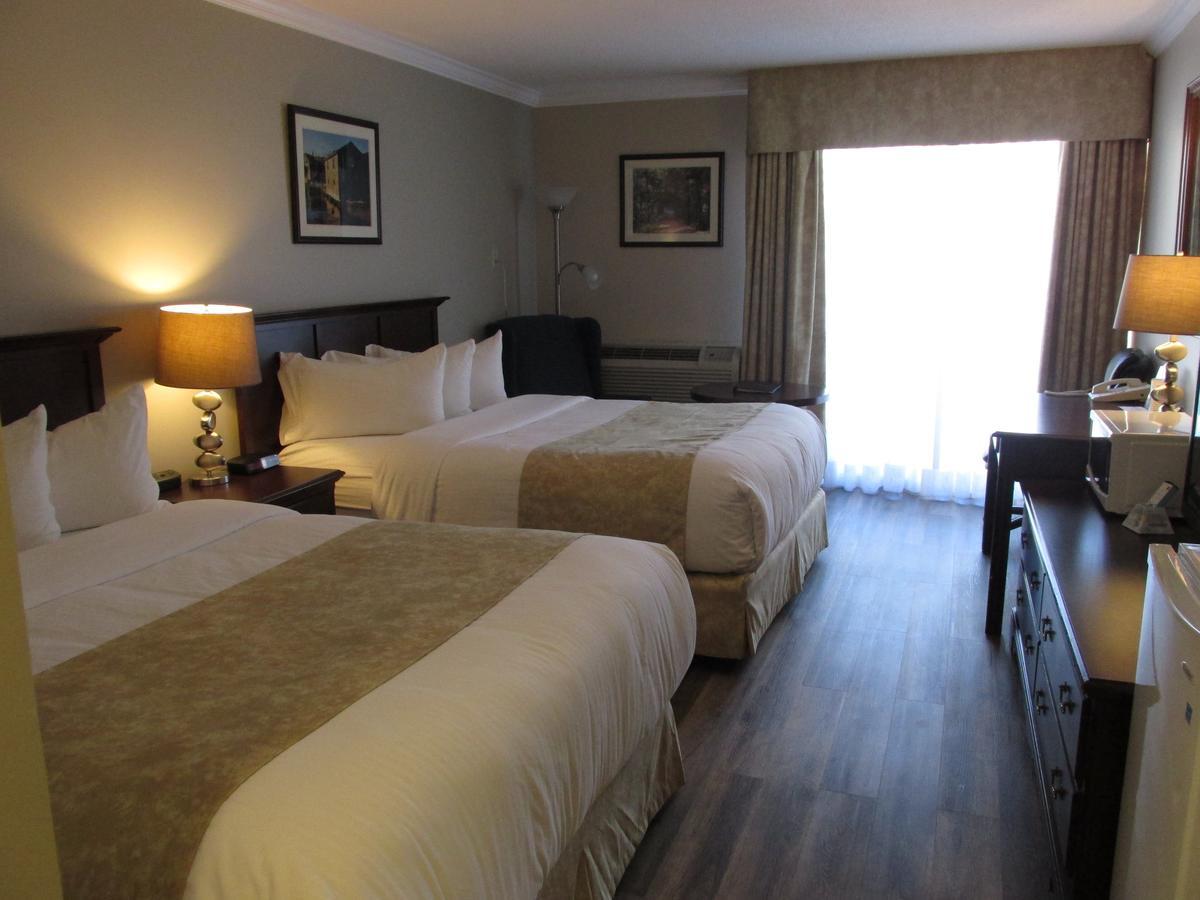 The Fredericton Inn Dış mekan fotoğraf